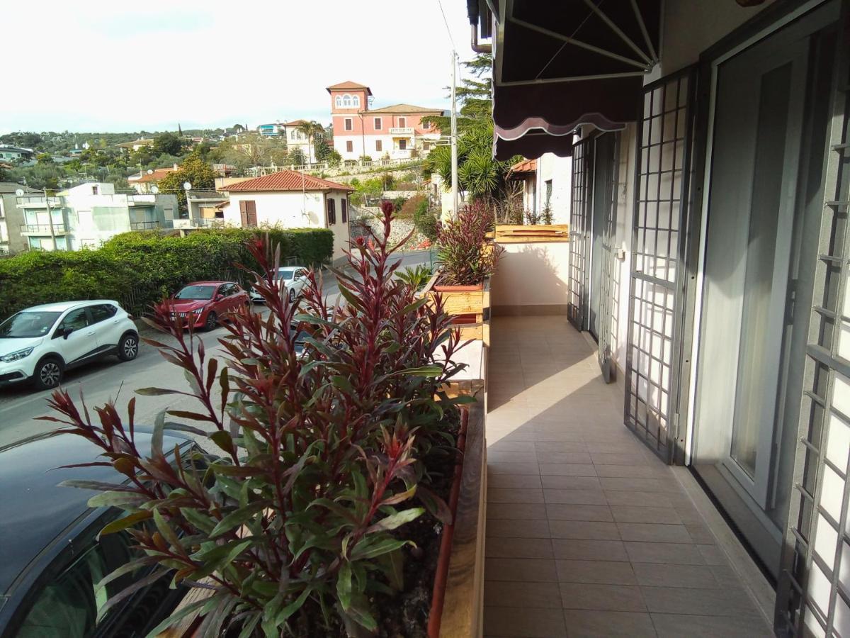 Big Mama Jungle Rooms Terracina Ngoại thất bức ảnh