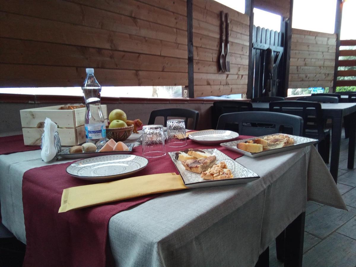 Big Mama Jungle Rooms Terracina Ngoại thất bức ảnh