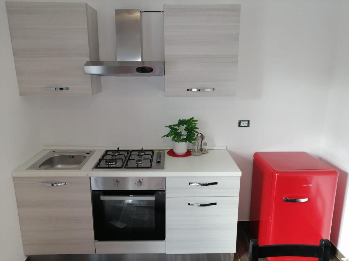 Big Mama Jungle Rooms Terracina Ngoại thất bức ảnh